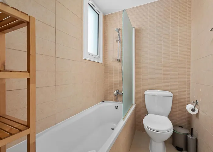 Vila Anais - 3-bed With Private Pool Paralimni