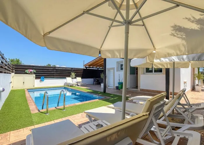 Anais - 3-bed With Private Pool Villa Paralimni